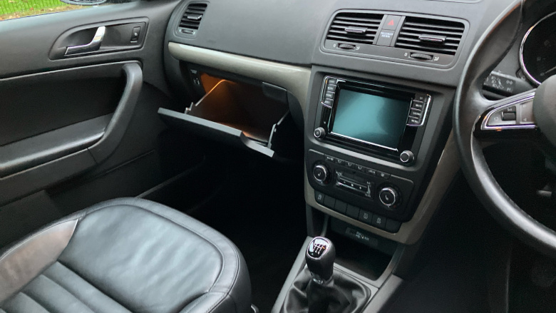 Skoda Yeti Outdoor 1.2 TSI [110] SE L 5dr Petrol Estate